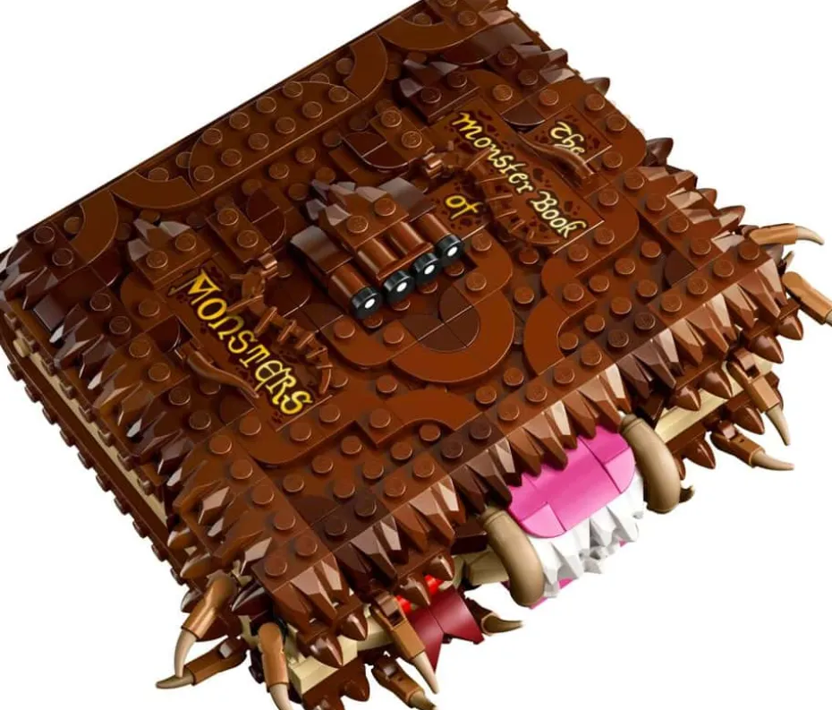 LEGO® Harry Potter™ Den glefsende Monsterboken om monstre 76449