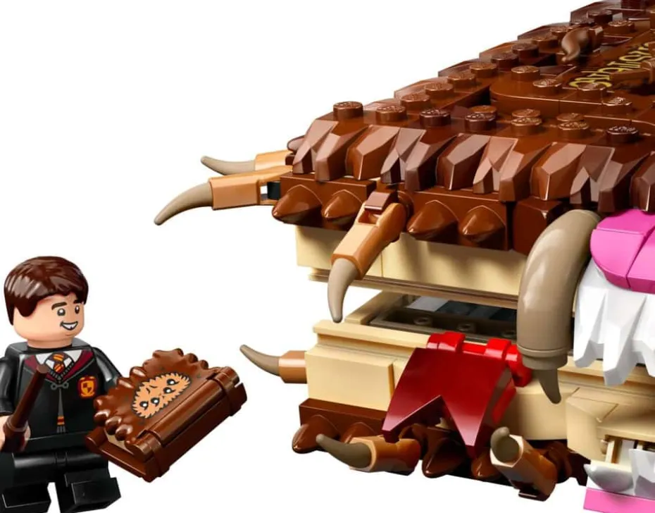 LEGO® Harry Potter™ Den glefsende Monsterboken om monstre 76449