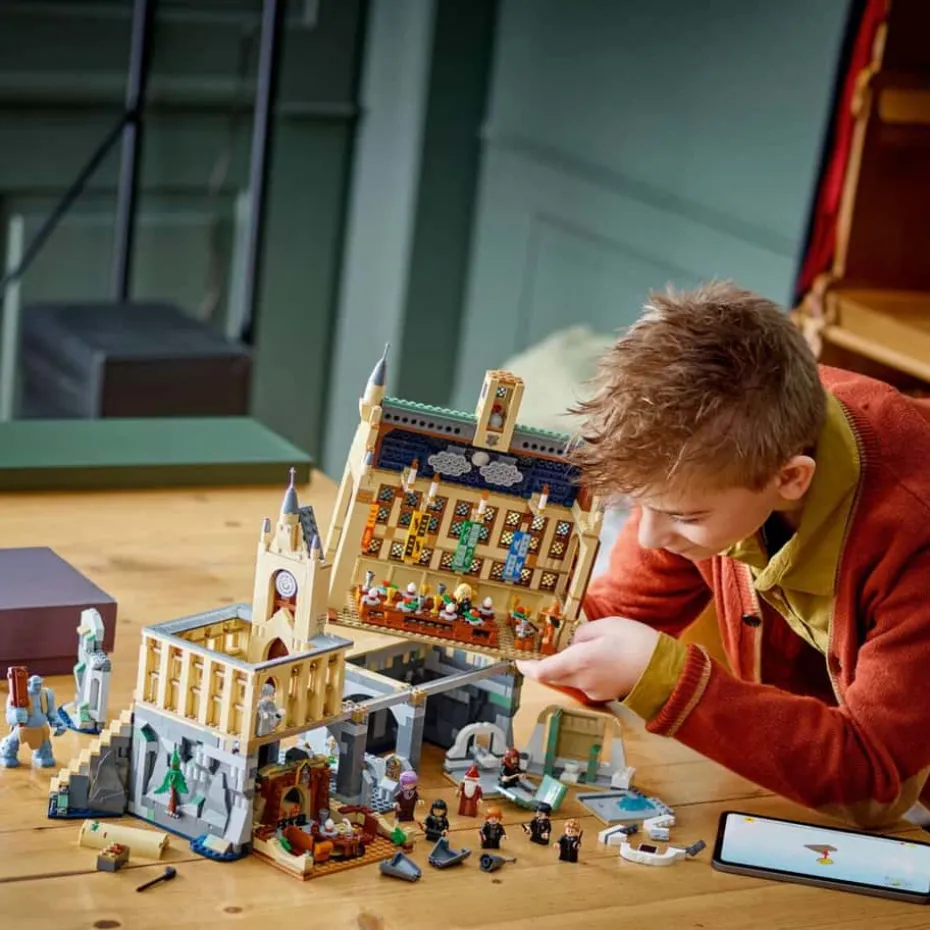 LEGO® Harry Potter™ Galtvortborgen: Festsalen 76435