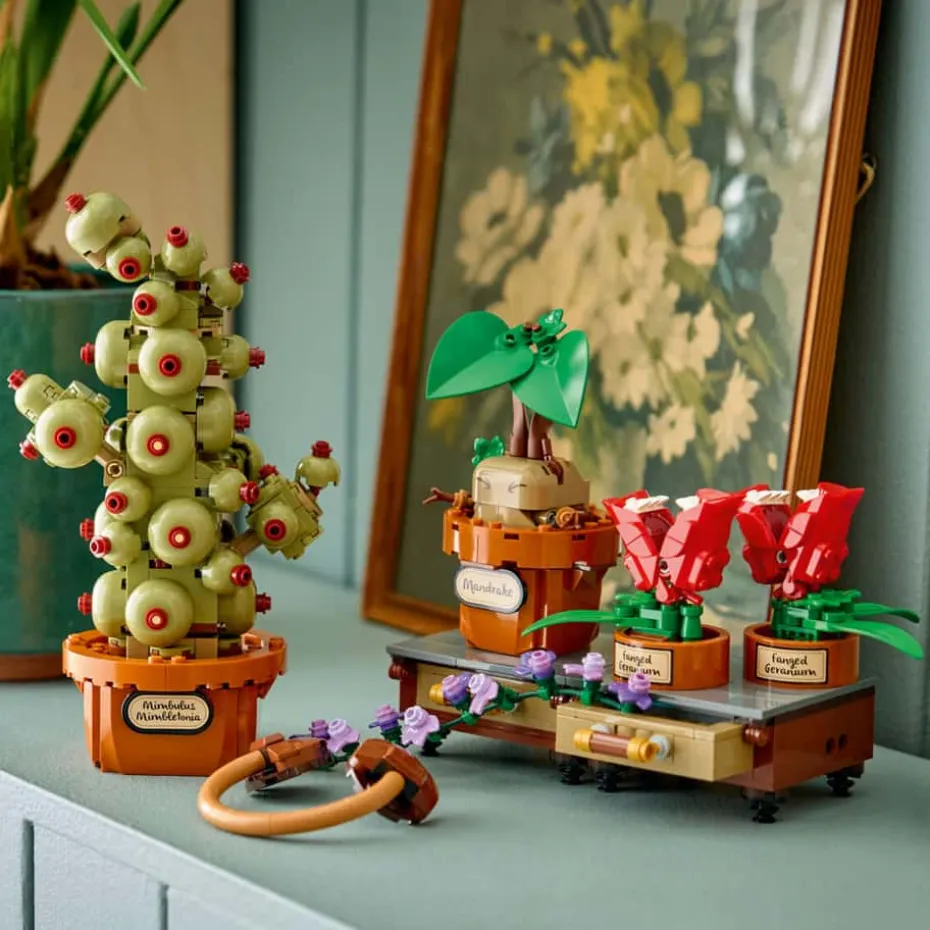 LEGO® Harry Potter™ Urtologiplanter på Galtvort 76474