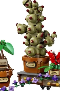LEGO® Harry Potter™ Urtologiplanter på Galtvort 76474