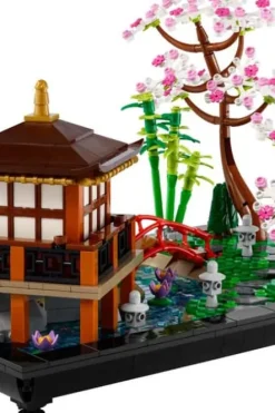 LEGO® Icons Fredfylt hage 10315