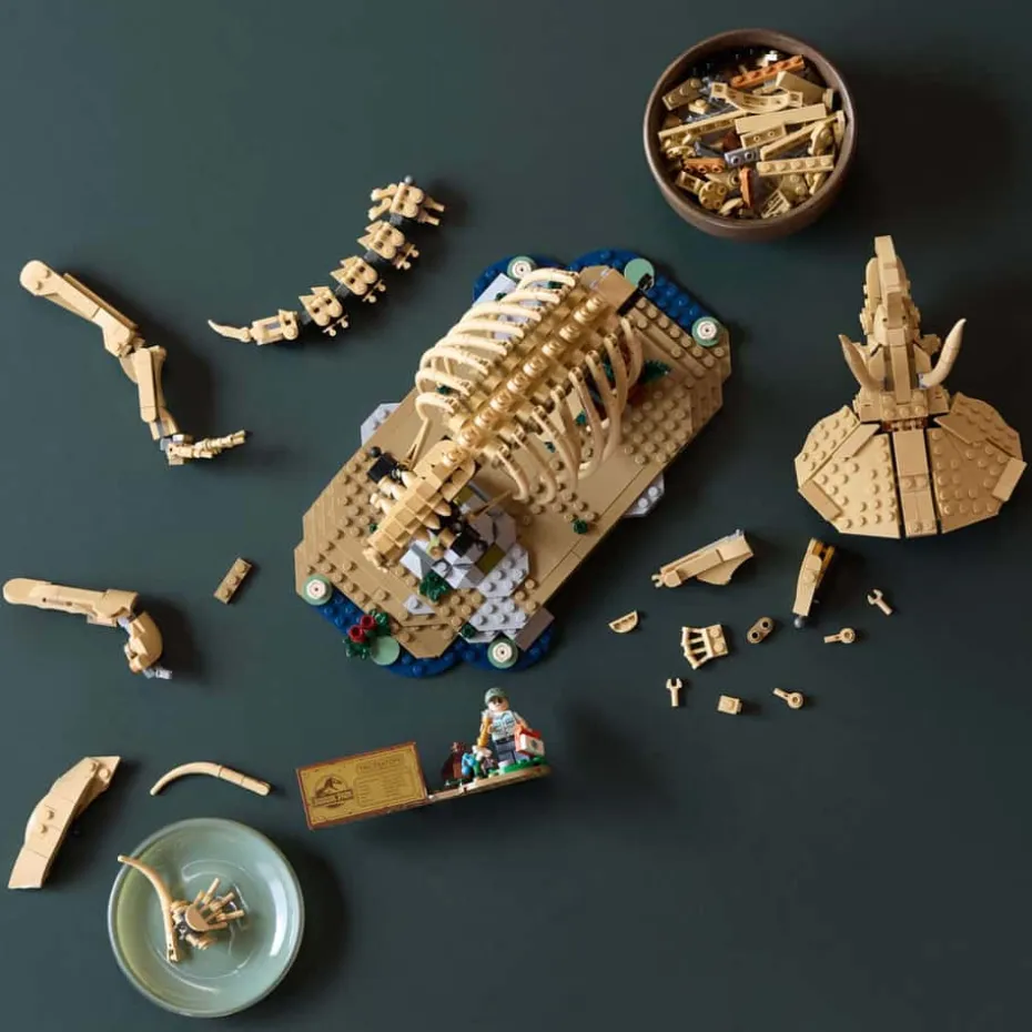 LEGO® Jurassic World Dinosaurfossiler: Triceratops 77985
