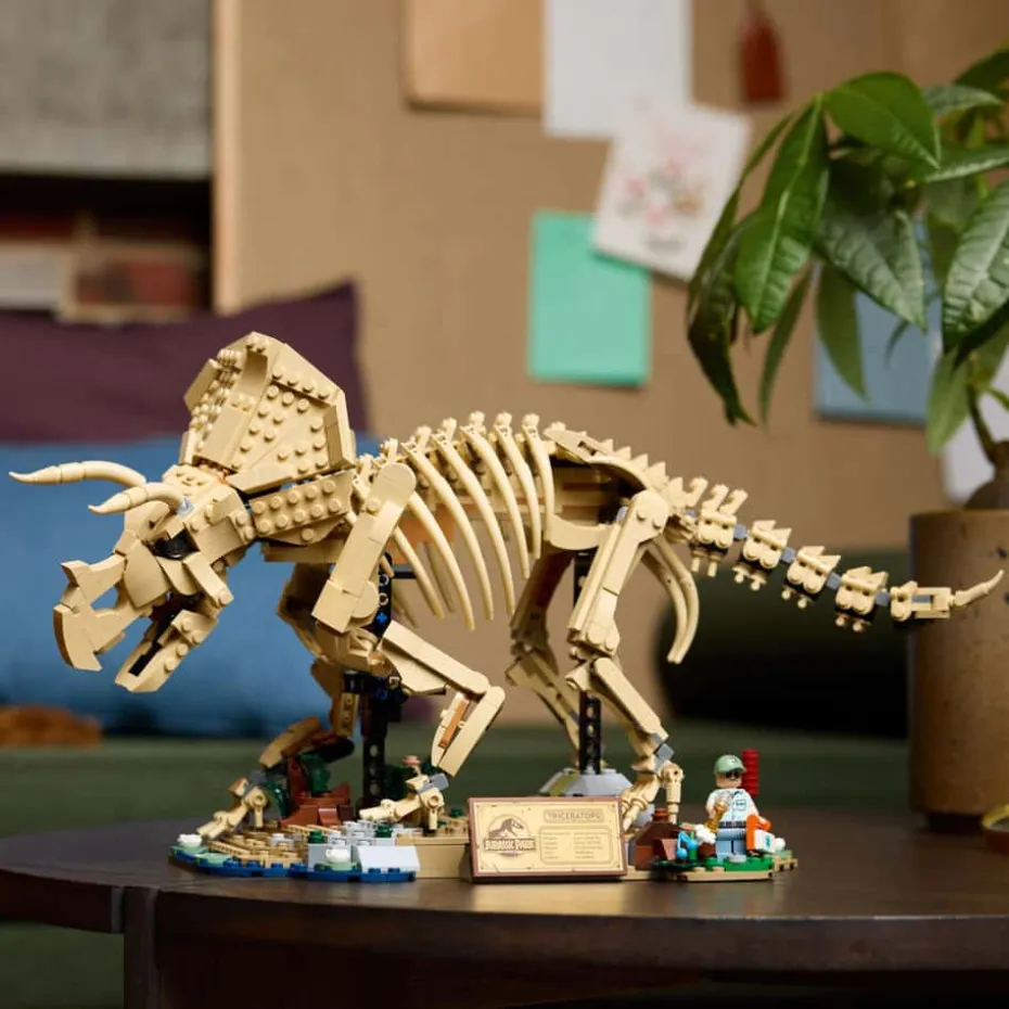 LEGO® Jurassic World Dinosaurfossiler: Triceratops 77985