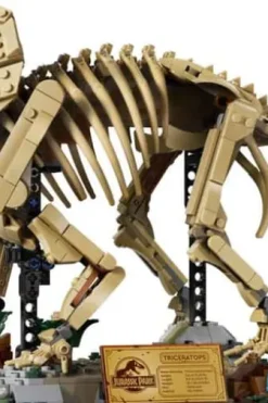 LEGO® Jurassic World Dinosaurfossiler: Triceratops 77985