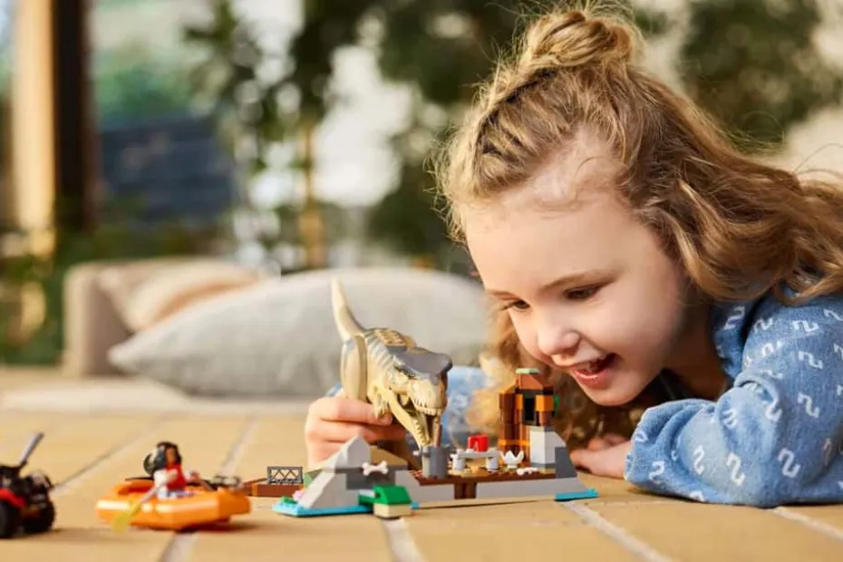 LEGO® Jurassic World På flukt fra t. rex 76975