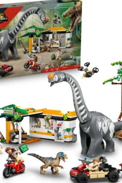LEGO® Jurassic World På sporet av titanosaurus og raptor 76973