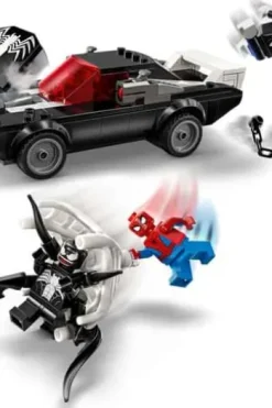 LEGO® Marvel Spider-Man mot Venom med muskelbil 76309