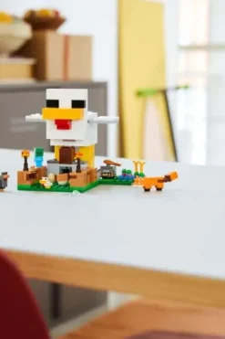 LEGO® Minecraft® Hønsegård 21585