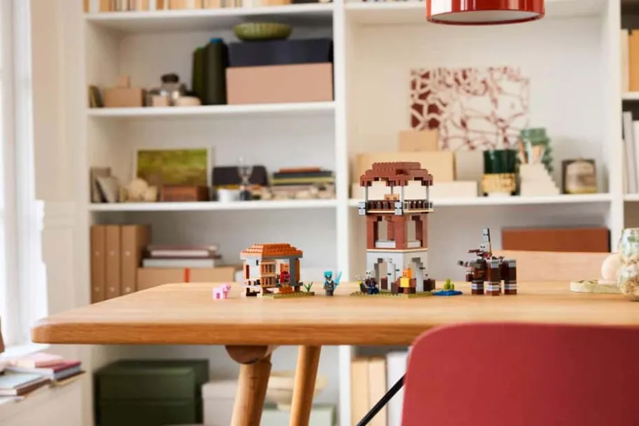 LEGO® Minecraft® Røvernes utpost og olmt beist 21278