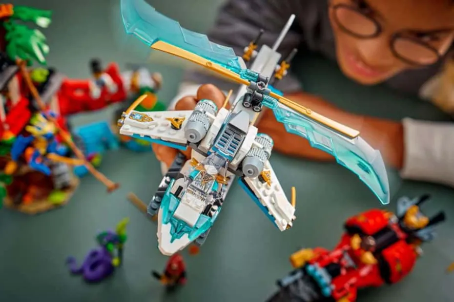 LEGO® NINJAGO® Action i ninjaenes trehytte 71857
