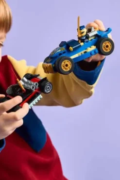 LEGO® NINJAGO® Rogue mot Drix i bilduell 71840
