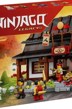 LEGO® NINJAGO® 15-årsjubileumssett med 4 våpen-smia 71858