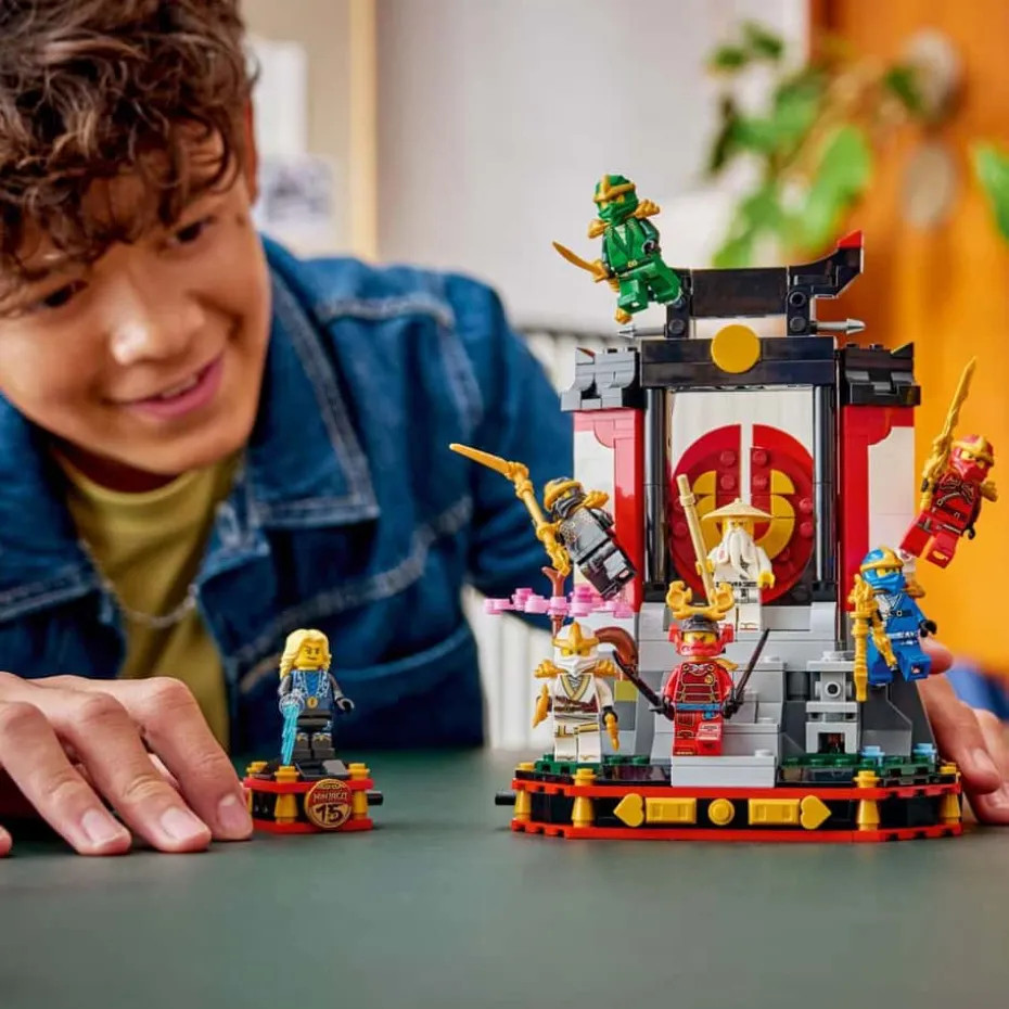 LEGO® NINJAGO® 15-årsjubileumssett med ninja-figurer 71866