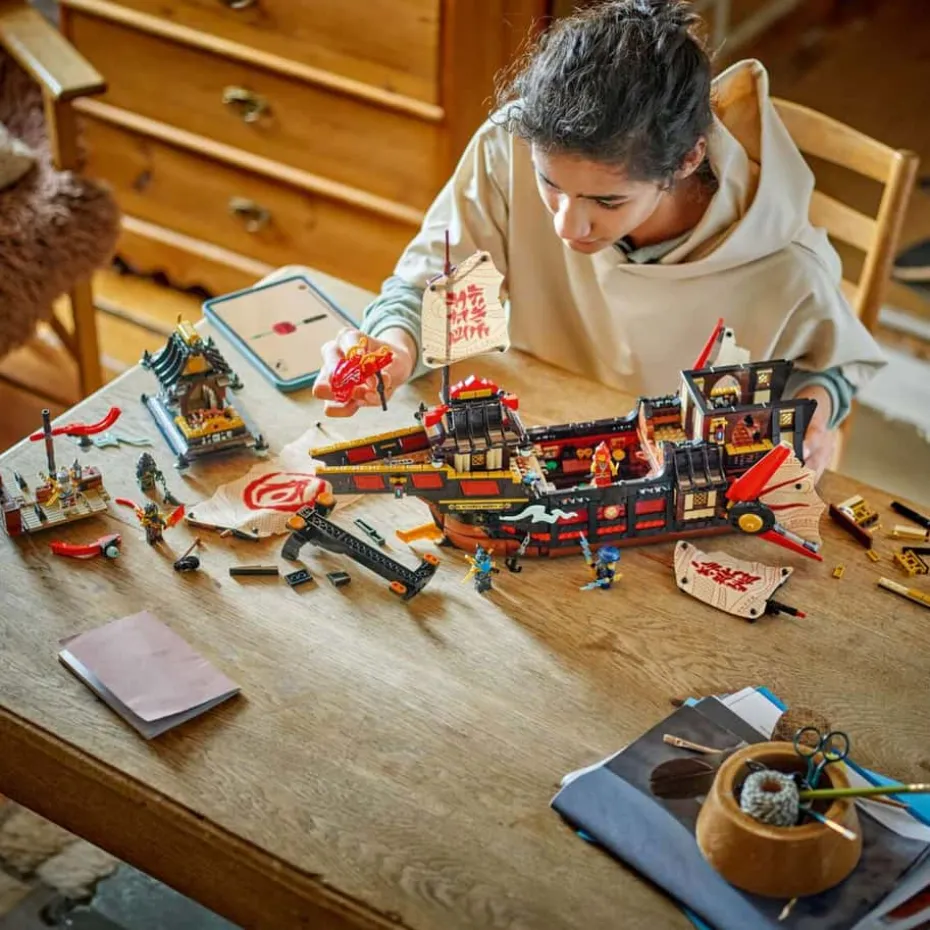 LEGO® NINJAGO® Tempelskipet Bounty 71848