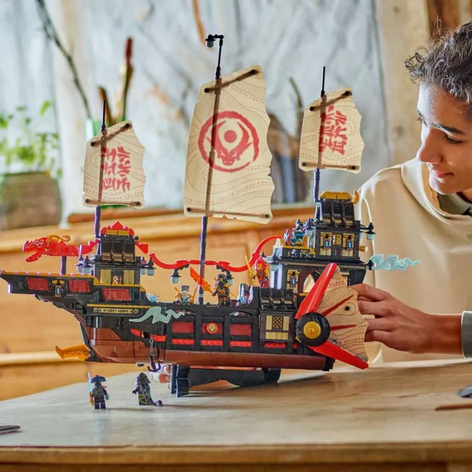 LEGO® NINJAGO® Tempelskipet Bounty 71848