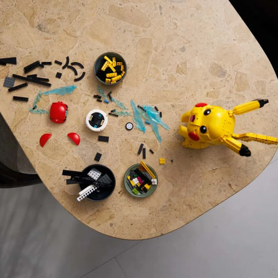 LEGO® Pokémon™ Pikachu og pokéball 72152