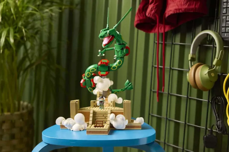 LEGO® Pokémon™ Rayquaza 72168
