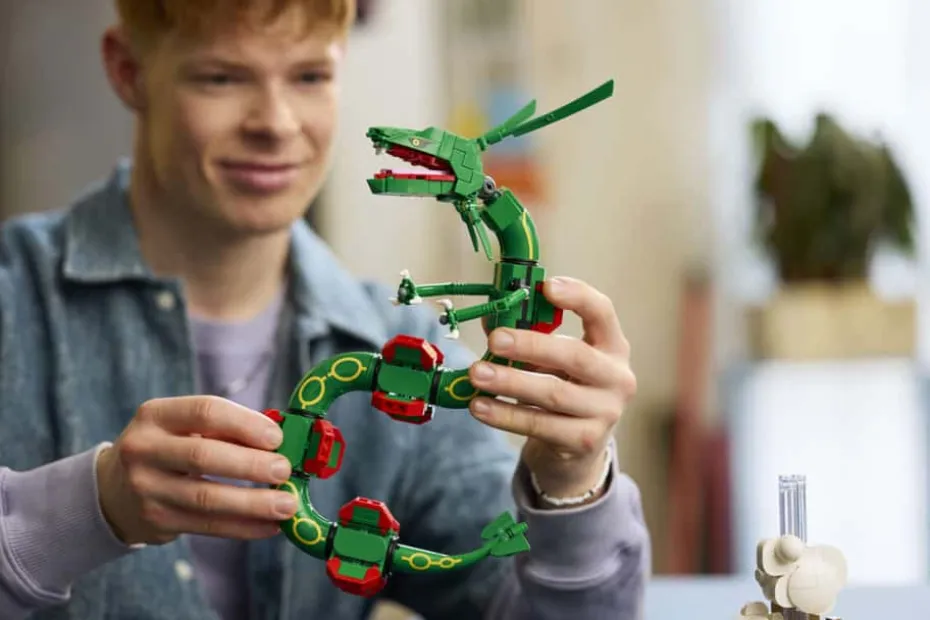 LEGO® Pokémon™ Rayquaza 72168