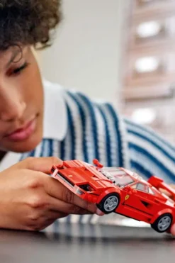 LEGO® Speed Champions Ferrari F40 76934