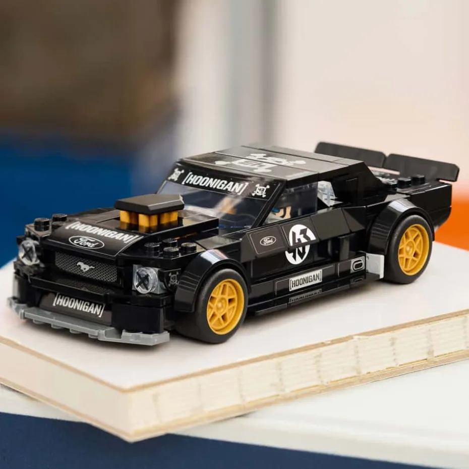 LEGO® Speed Champions Ken Block med '65 Ford Mustang Hoonicorn V1 77262