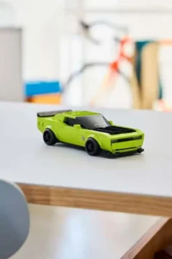 LEGO® Speed Champions Sportsbilen Dodge Challenger SRT Hellcat 77237