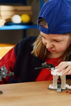 LEGO® Star Wars™ AT-RT™-angrep 75444