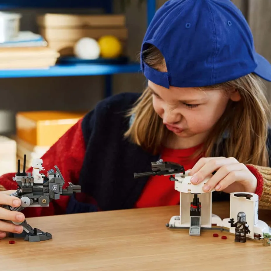 LEGO® Star Wars™ AT-RT™-angrep 75444