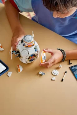 LEGO® Star Wars™ BB-8™ Astromech Droid 75452