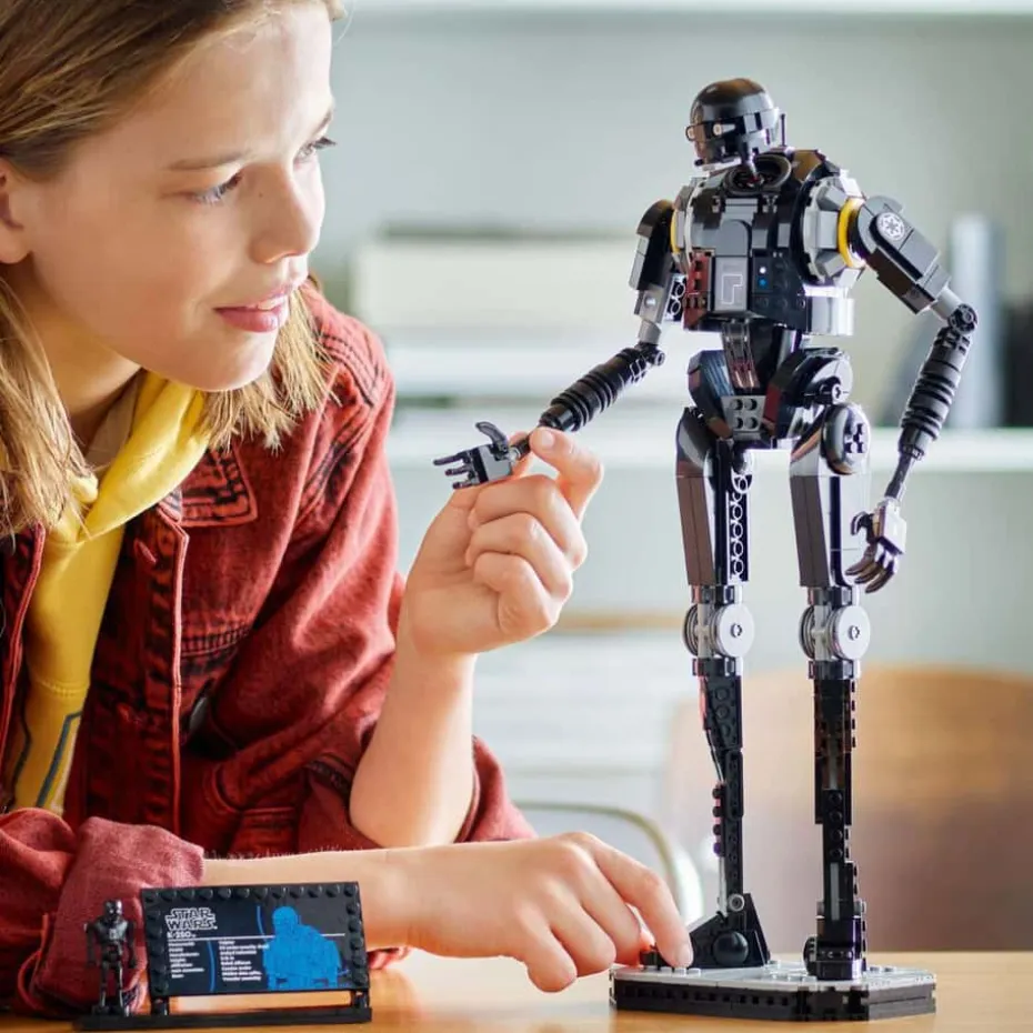LEGO® Star Wars™ K-2SO™-sikkerhetsdroide 75434