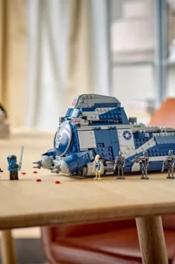 LEGO® Star Wars: The Clone Wars™ Separatist-MTT™ fra Slaget om Felucia 75435