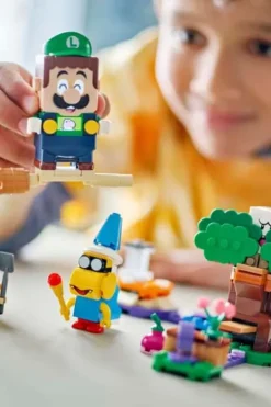LEGO® Super Mario™ På eventyr med interaktive LEGO® Luigi™