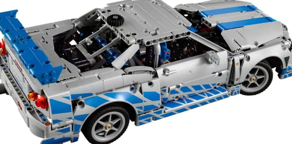 LEGO® Technic™ 2 Fast 2 Furious Nissan Skyline GT-R (R34)-bil 42210