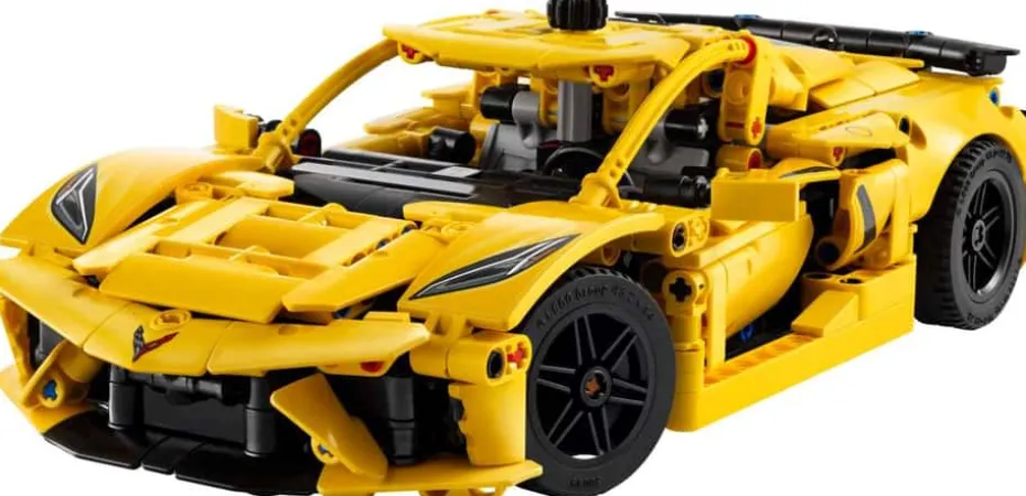 LEGO® Technic Chevrolet Corvette Stingray 42205