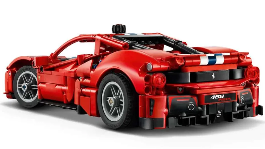 LEGO® Technic Ferrari 488 PISTA-bil 42235