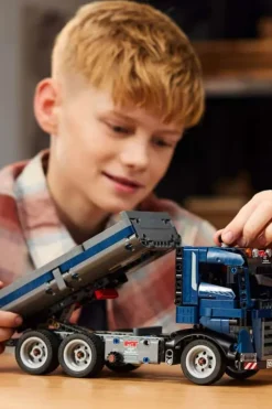 LEGO® Technic Lastebil med tipplan 42203