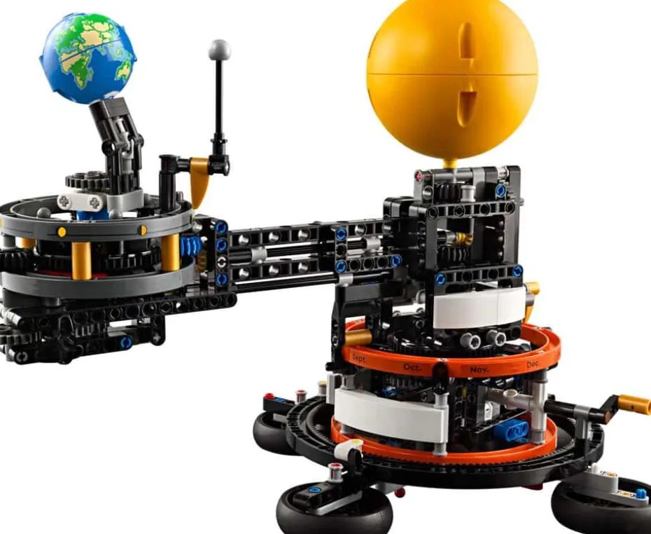 LEGO® Technic Månens kretsløp rundt jorden 42179