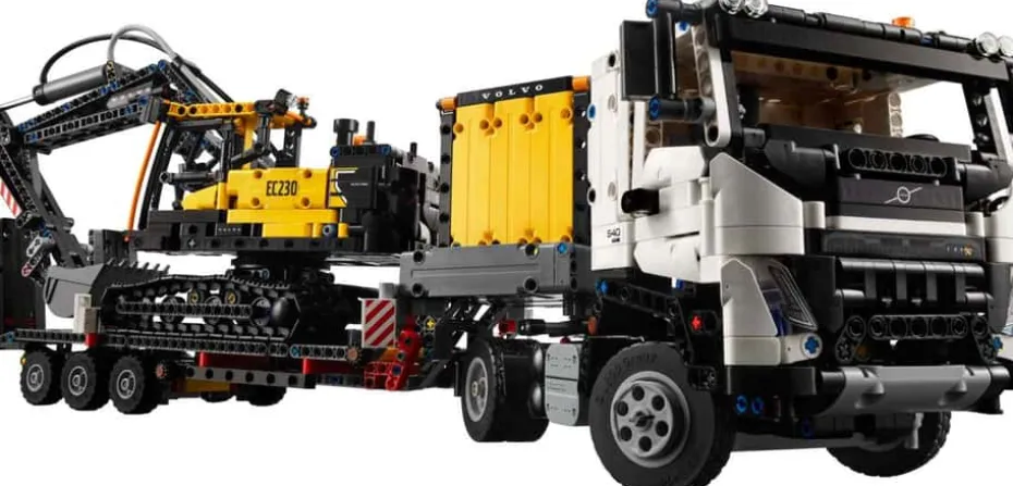LEGO® Technic Volvo FMX-trailer og EC230 el-gravemaskin 42175