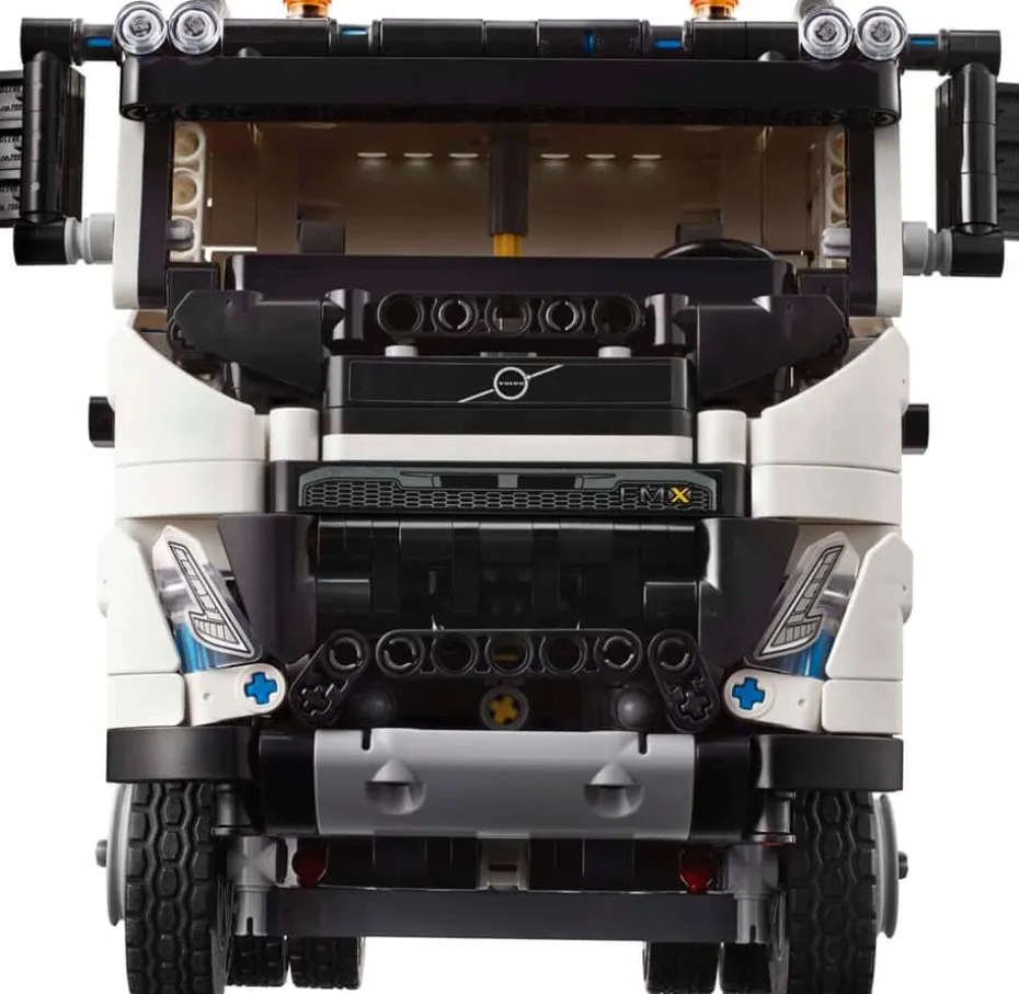 LEGO® Technic Volvo FMX-trailer og EC230 el-gravemaskin 42175