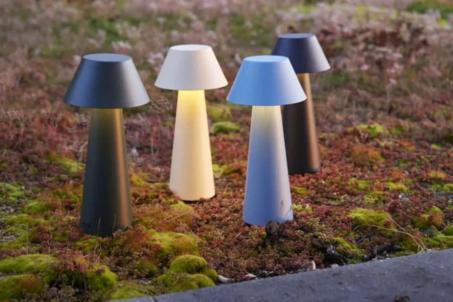 Max oppladbar bordlampe