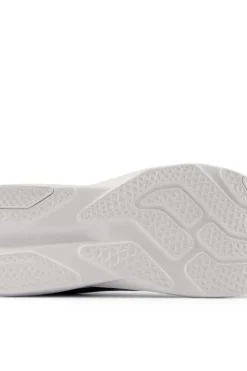 New Balance 413v3 sneakers herre