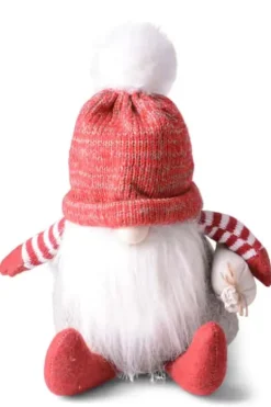 Nils sittende nisse
