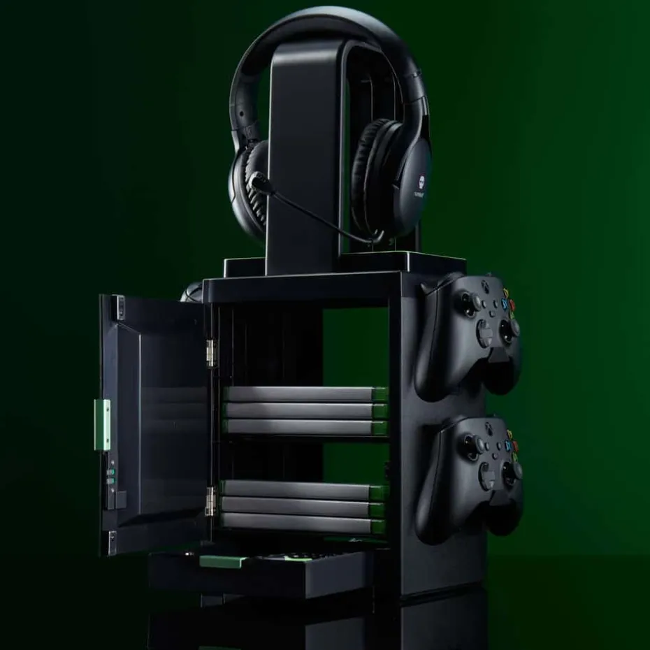 numskull® Official Xbox Gaming Locker (LED Version)
