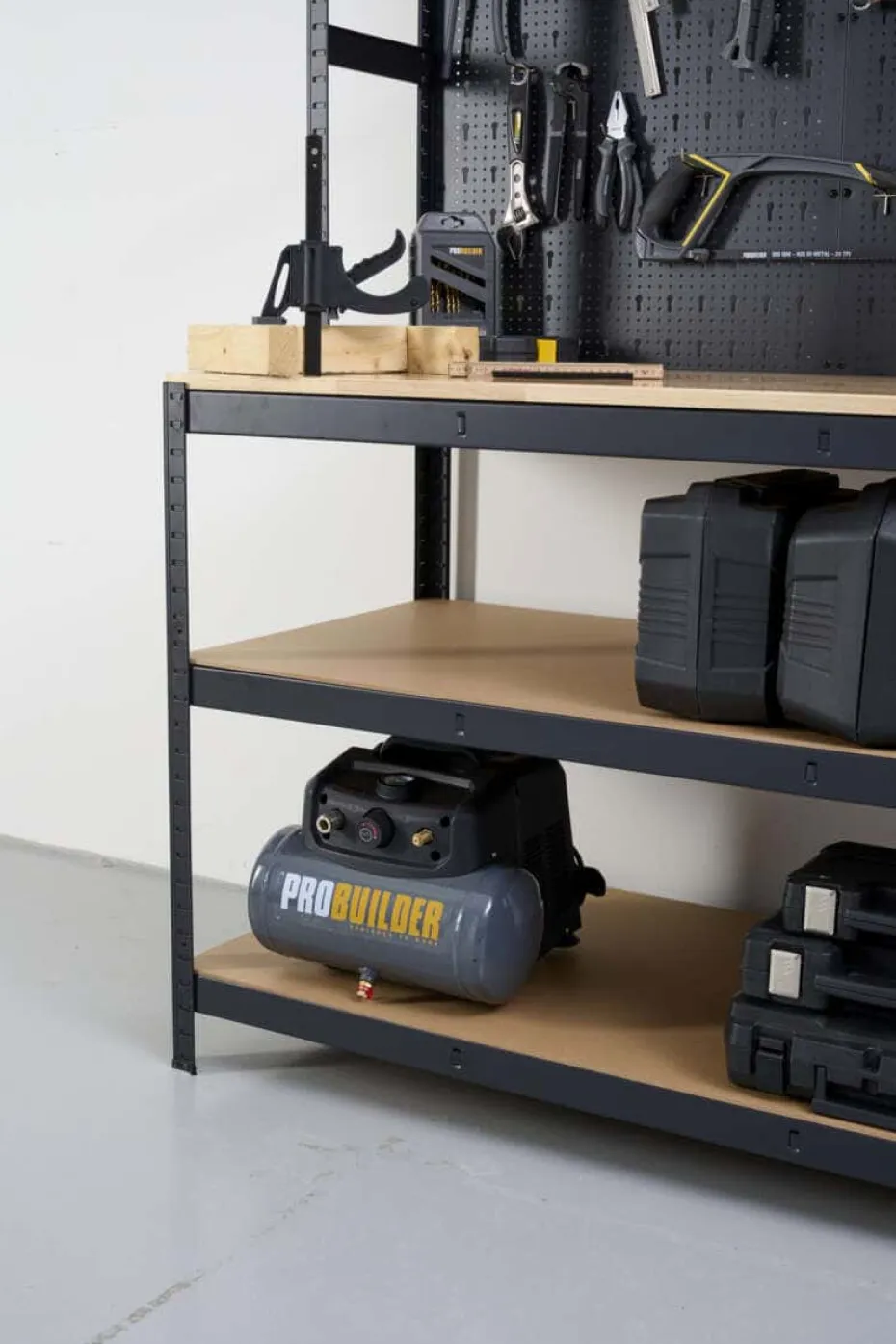 Probuilder arbeidsbenk med hyller