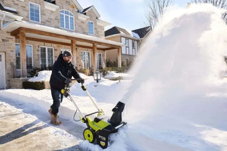 Ryobi Max Power RY36STX53A-150 snøfreser m/batteri
