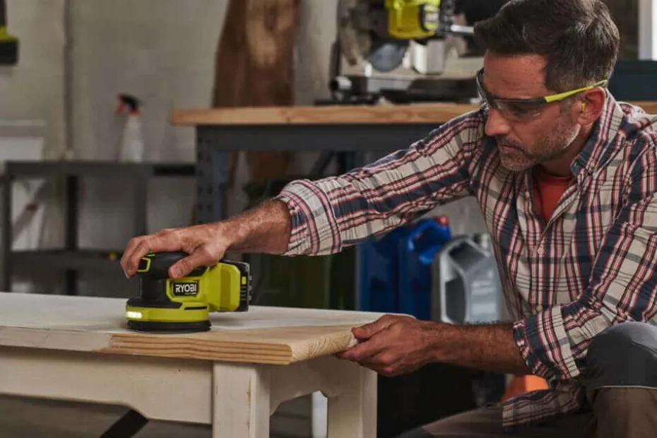 Ryobi ONE+ HP RROS18C-0 eksentersliper u/batteri