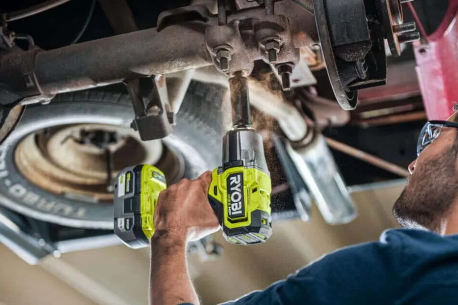 Ryobi ONE+ RIWH18X-0 muttertrekker u/batteri