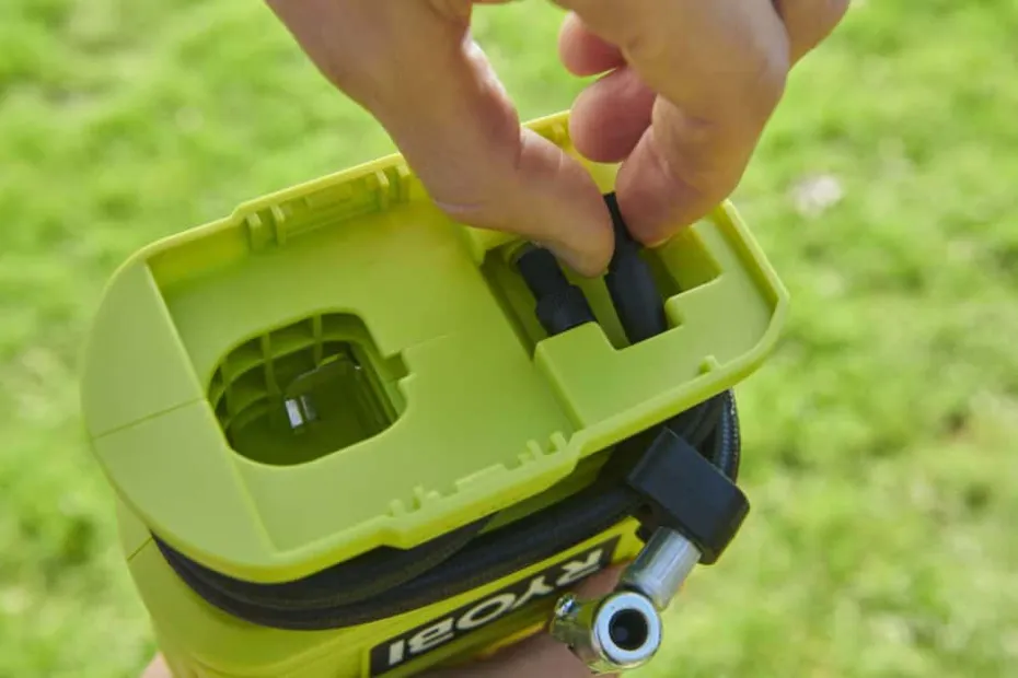 Ryobi ONE+ RPI18-0 18V mini høytrykkspumpe u/batteri