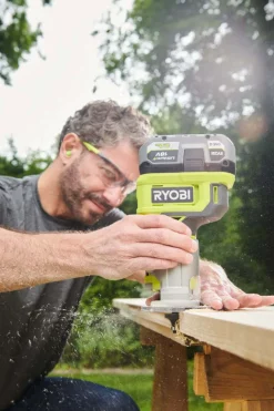 Ryobi ONE+ RTR18-0 overfreser u/batteri