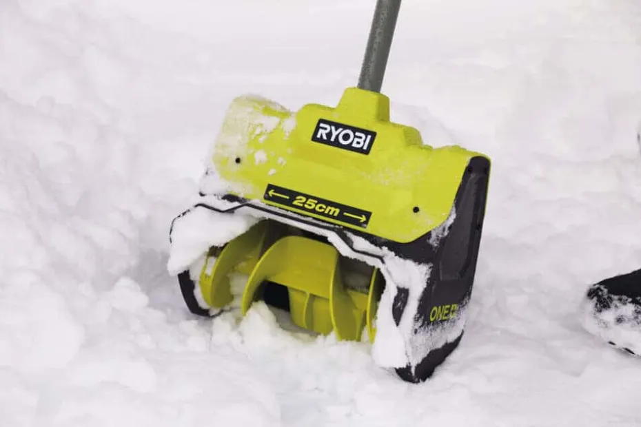 Ryobi ONE+™ RY18ST25A-0 snøslynge u/batteri